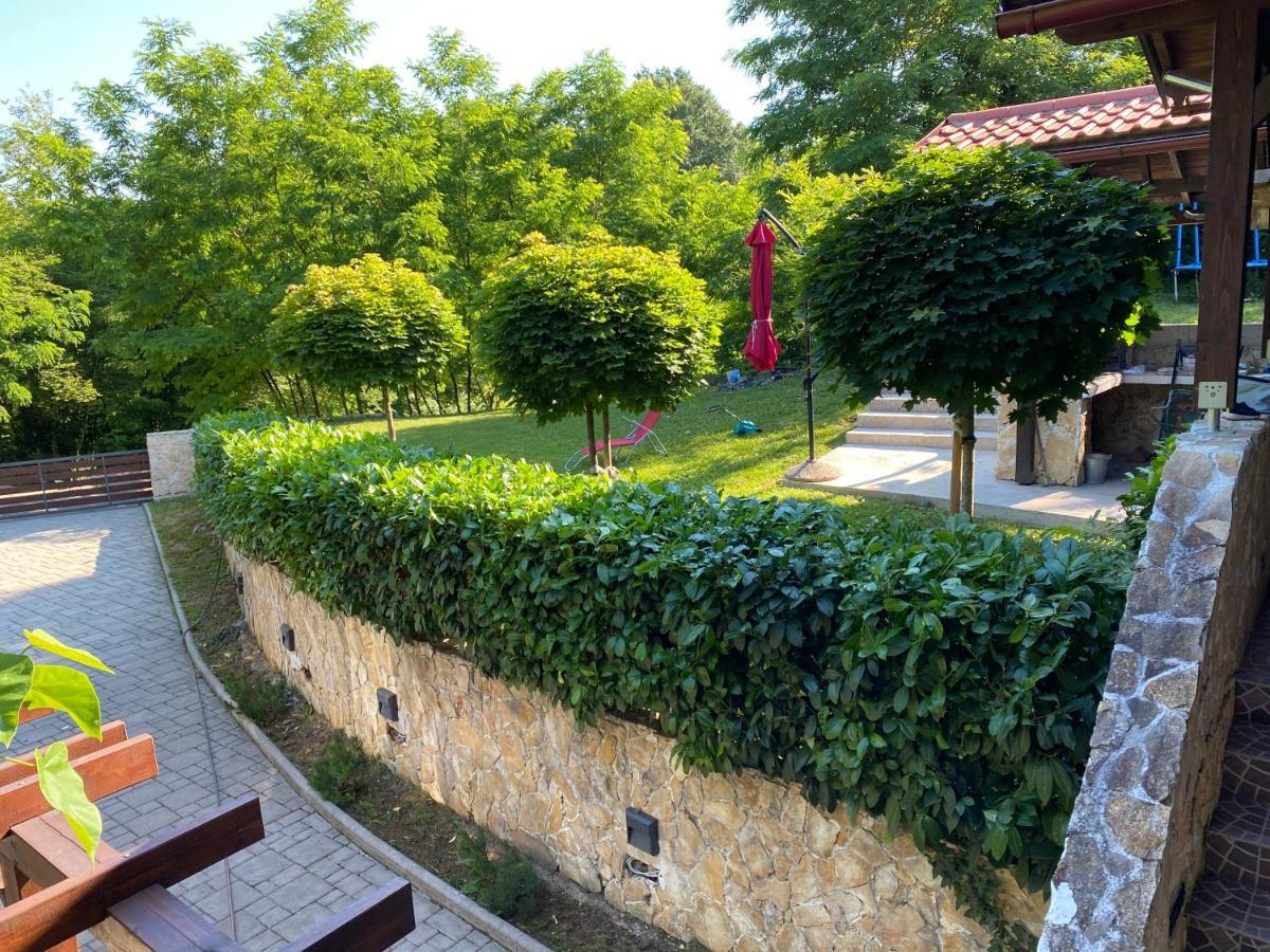 4Trees Holiday House Slunj Bagian luar foto