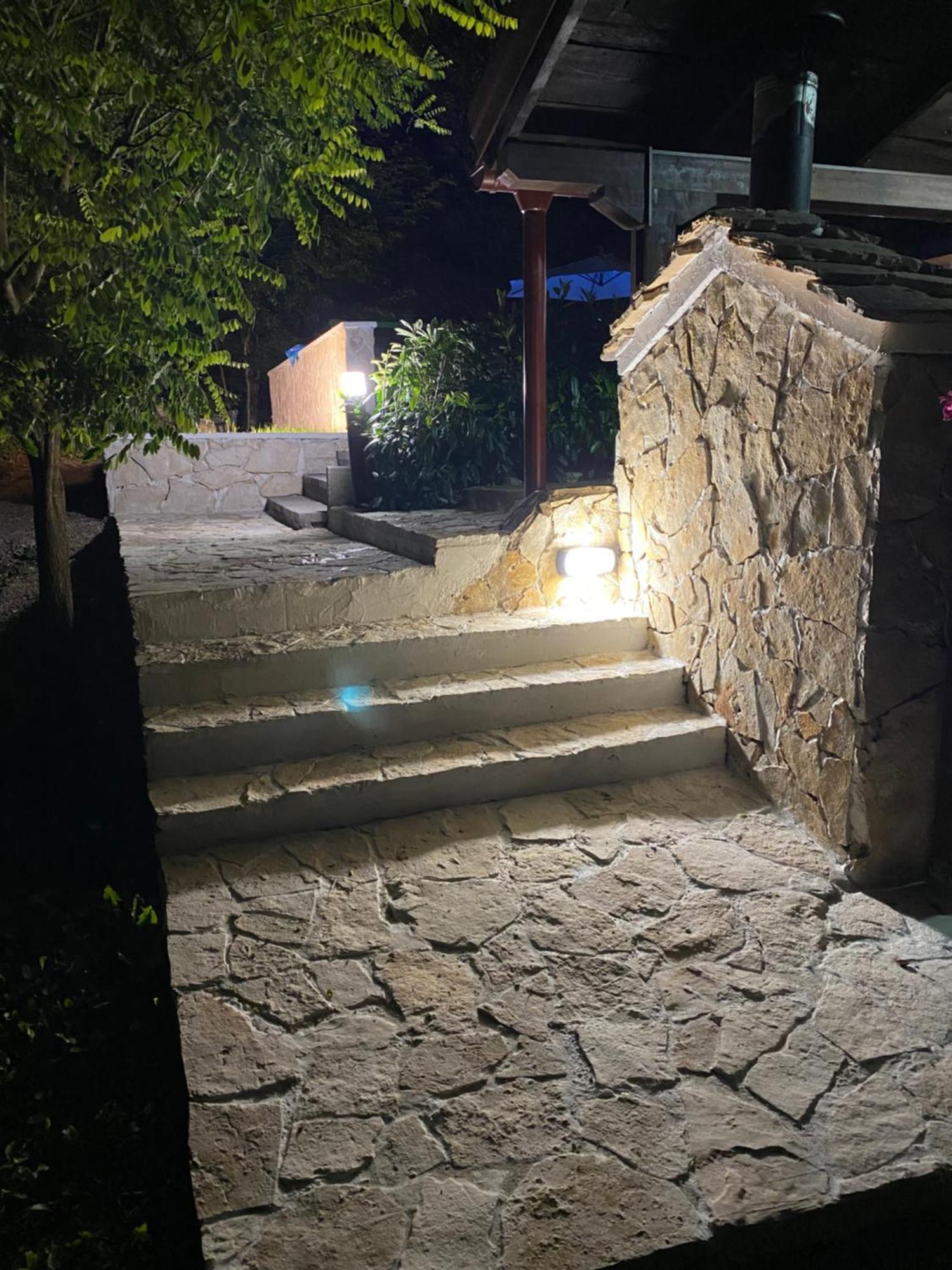 4Trees Holiday House Slunj Bagian luar foto